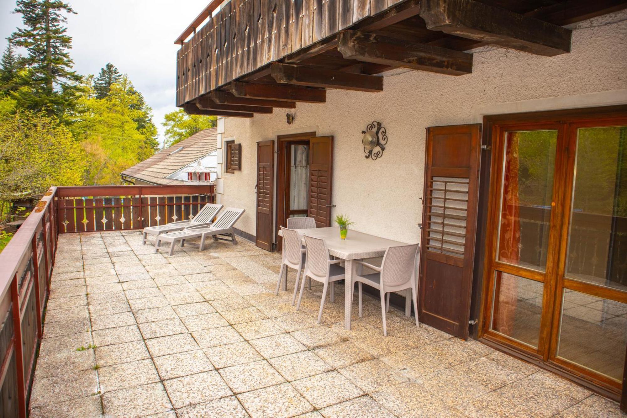 Apartments Max Mendola Екстер'єр фото