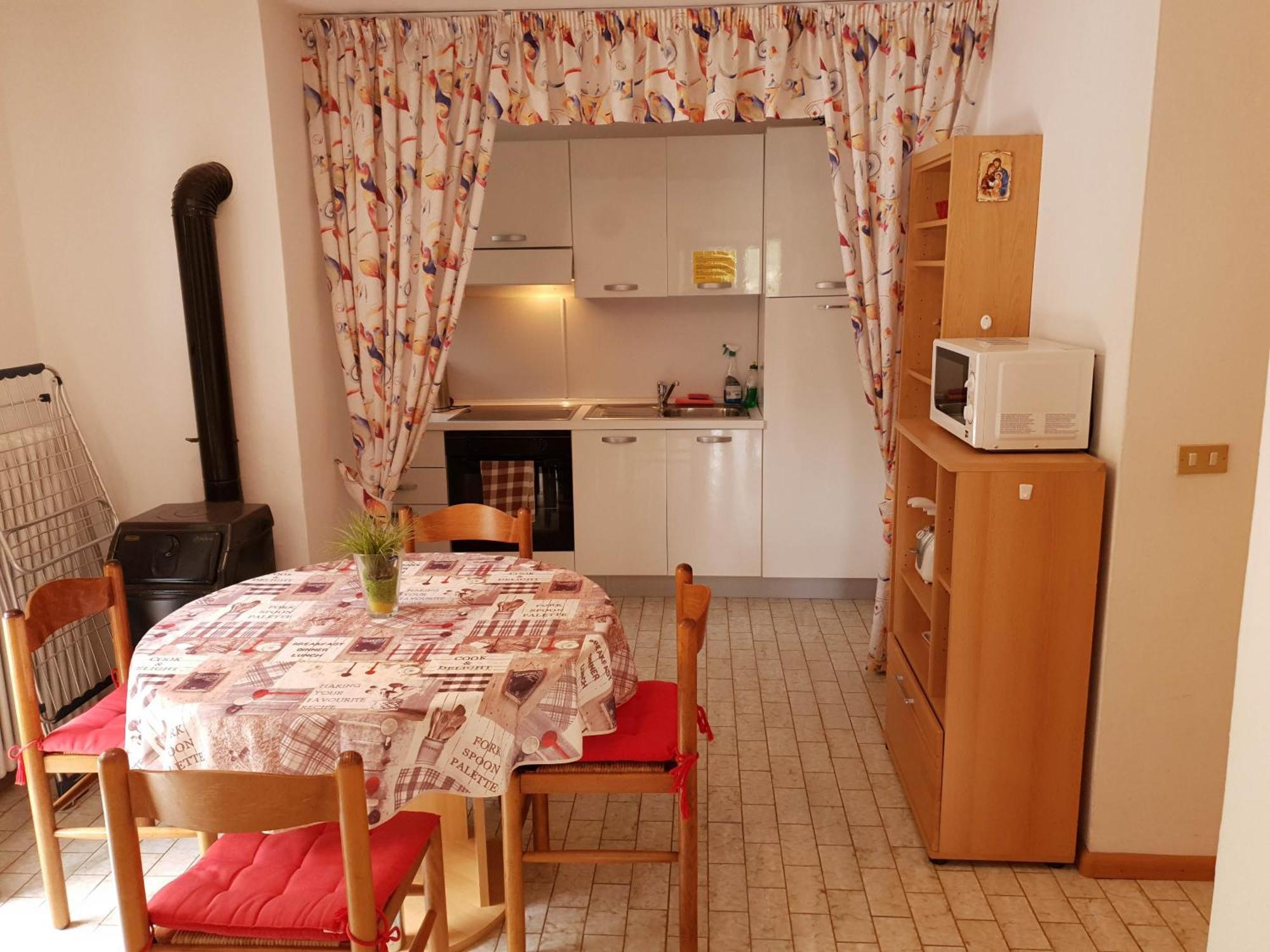 Apartments Max Mendola Екстер'єр фото